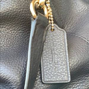 Meet your Posher, Josee